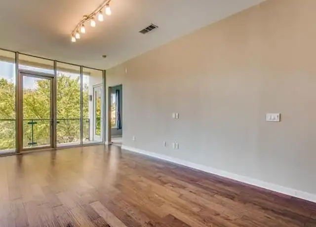 Property at 2950 McKinney Ave Unit 1401, Dallas, TX, 75204, 1 bed, 1 bath, [object Object]