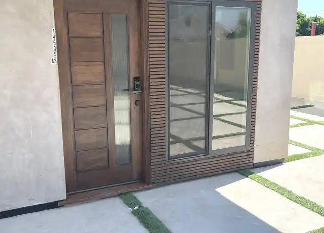 Property at 14539 Weddington St Unit 5, Sherman Oaks, CA, 91411, 1 bed, 1 bath, [object Object]