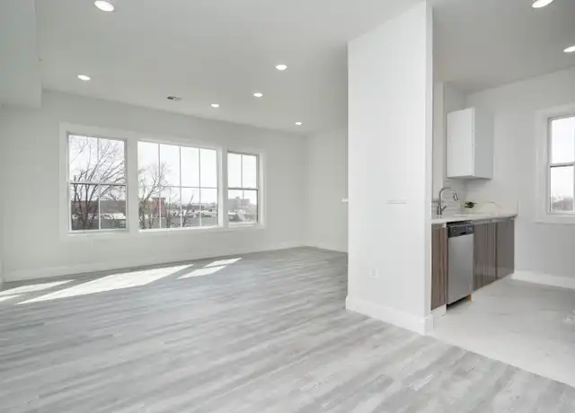Property at 144 Bergen Ave Unit 5E, Jersey City, NJ, 07305, 2 beds, 2 baths, [object Object]