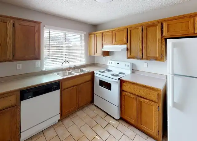 Property at 2505 E 88th St Unit A3, Tulsa, OK, 74137, 1 bed, 1 bath, [object Object]