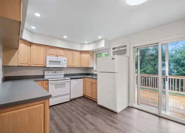 Property at Village Court Apartments - 72 Village Ct, Ortonville, MI, 48462, 2 beds, 1 bath, [object Object]