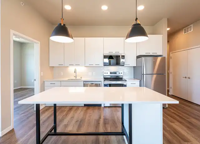 Property at Talon Apartments - 5126 Lacy Rd, Fitchburg, WI, 53711, 1-2 bed, 1-2 bath, [object Object]
