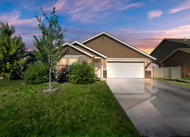 Property at 4121 N Elsinore Ave, Meridian, ID, 83646, 3 beds, 2 baths, [object Object]