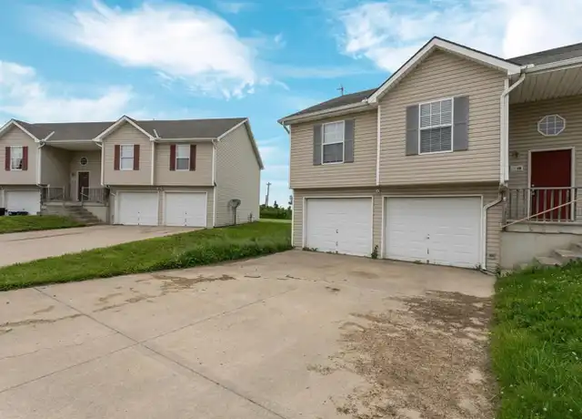 Property at 1110 Carriage Ln Unit B, Cameron, MO, 64429, 3 beds, 2 baths, [object Object]