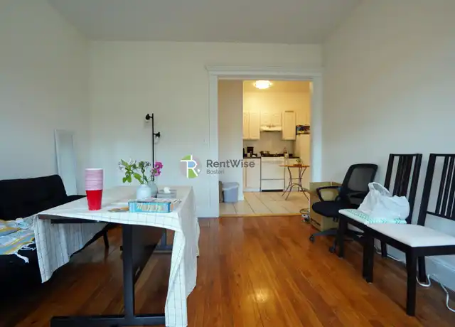 Property at 1298 Commonwealth Ave Unit 22, Allston, MA, 02134, 2 beds, 1 bath, [object Object]