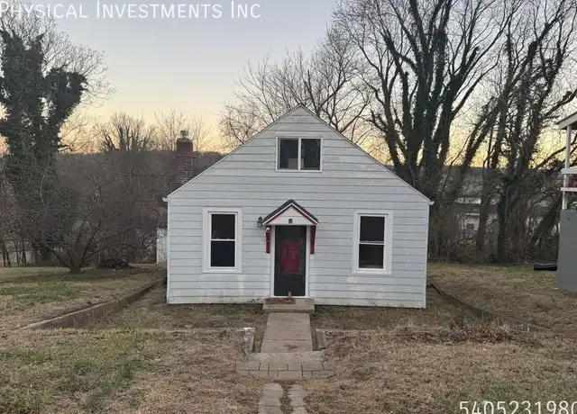 Property at 2035 Clinton Ave SE, Roanoke, VA, 24013, 3 beds, 1 bath, [object Object]