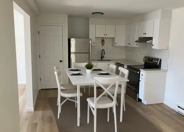 Property at 31 Vine St, Weymouth, MA, 02188, 1-2 bed, 1 bath, [object Object]
