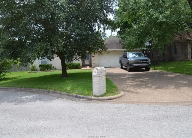 Property at 2003 Sandalwood Ln, Bryan, TX, 77807, 3 beds, 2 baths, [object Object]