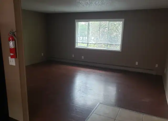 Property at 1025 E 13th Ave Unit 2, Anchorage, AK, 99501, 2 beds, 1 bath, [object Object]