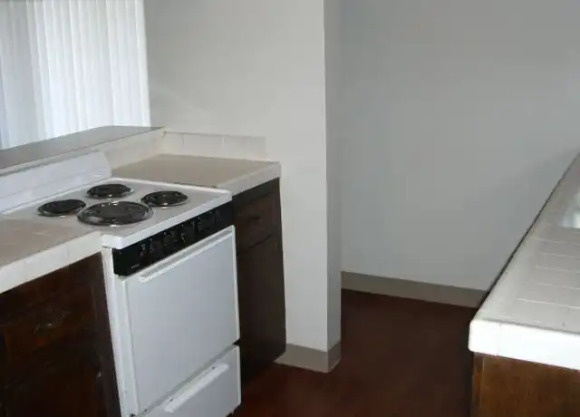 Property at 1745 Redondo Ave Unit 8, Long Beach, CA, 90804, 1 bed, 1 bath, [object Object]