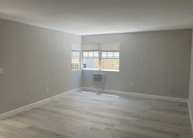 Property at 500 13th St, Miami Beach, FL, 33139, 0 beds, 1 bath, [object Object]