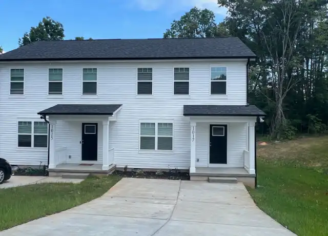 Property at 1017 13th Ave NE, Hickory, NC, 28601, 3 beds, 2.5 baths, [object Object]