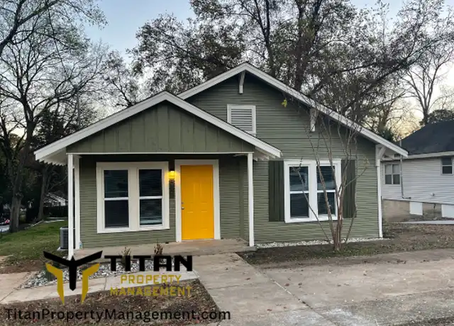 Property at 311 E Narroway, Benton, AR, 72015, 2 beds, 1 bath, [object Object]