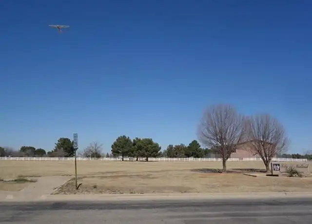 Property at 1421 Ventura Ave, Midland, TX, 79705, 2 beds, 2 baths, [object Object]