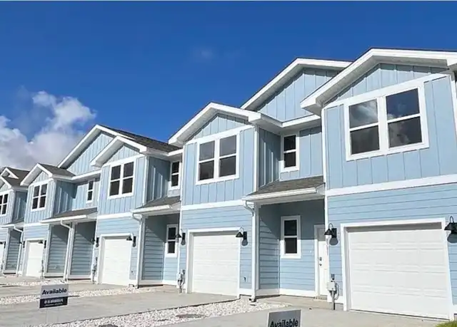 Property at 400 Schubert Dr, Pensacola, FL, 32504, 3 beds, 2.5 baths, [object Object]