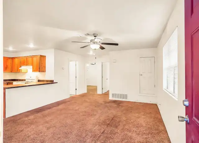 Property at 2413 Tremont Ave Unit b3, El Paso, TX, 79930, 2 beds, 1 bath, [object Object]