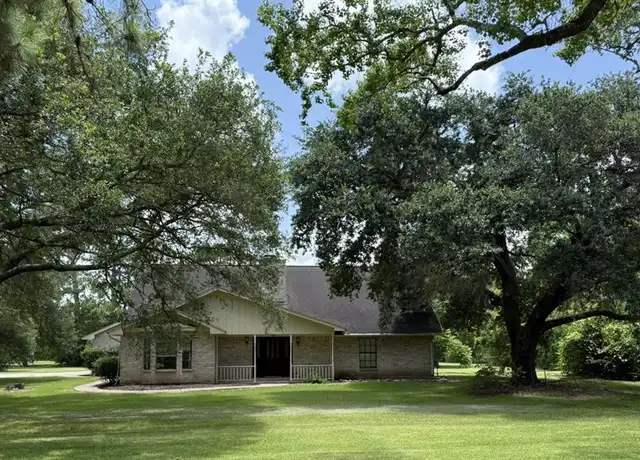 Property at 831 Avenue L, Dickinson, TX, 77539, 3 beds, 2 baths, [object Object]