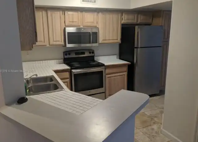 Property at 1280 S Alhambra Cir #2316, Coral Gables, FL, 33146, 2 beds, 2 baths, [object Object]