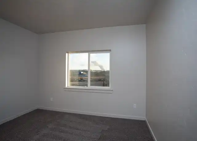 Property at 16080 N Merchant Way Unit 201, Nampa, ID, 83687, 3 beds, 2 baths, [object Object]