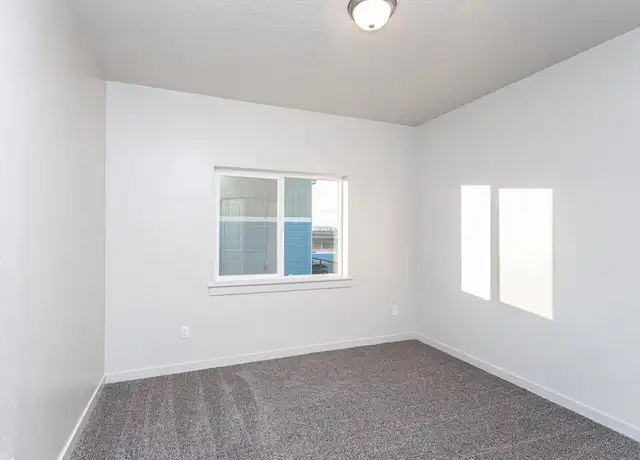 Property at 16080 N Merchant Way Unit 201, Nampa, ID, 83687, 3 beds, 2 baths, [object Object]