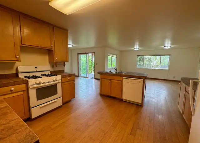 Property at 1135 Aloha Way Unit 1, Arcata, CA, 95521, 3 beds, 2.5 baths, [object Object]