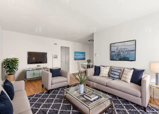 Property at 624 N Hayworth Ave Unit 9, Los Angeles, CA, 90048, 1 bed, 1 bath, [object Object]