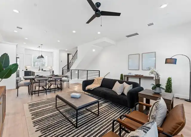 Property at 808 Curtin St Unit G, Houston, TX, 77018, 3 beds, 3.5 baths, [object Object]