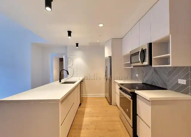 Property at 34-22 35th St Unit 6BB, Astoria, NY, 11106, 2 beds, 2 baths, [object Object]