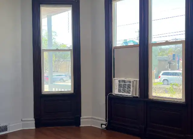 Property at 128 W 2nd St Unit 1, Greensburg, PA, 15601, 1 bed, 1 bath, [object Object]