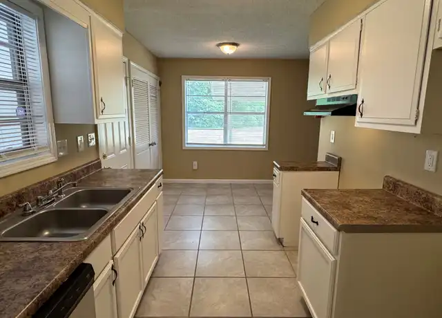 Property at 4176 Sunnyslope Dr, Memphis, TN, 38141, 3 beds, 2 baths, [object Object]