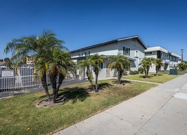 Property at 10015 Alondra Blvd, Bellflower, CA, 90706, 1-2 bed, 1 bath, [object Object]