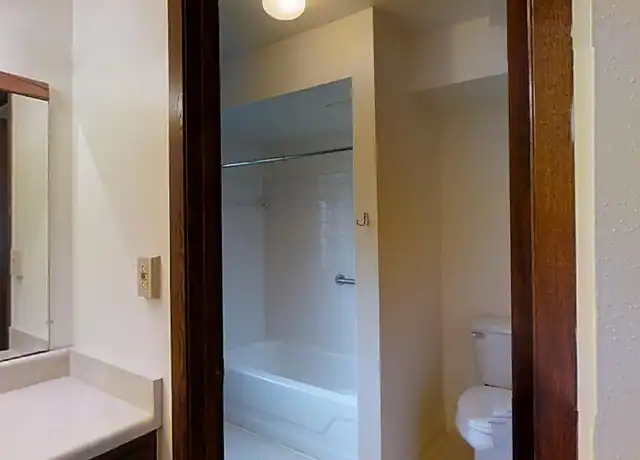Property at 7700 Northpoint Dr Unit 62, Menomonee Falls, WI, 53051, 1 bed, 1 bath, [object Object]