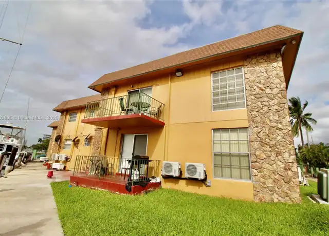 Property at 2290 NW North River Dr Unit 16, Miami, FL, 33125, 1 bed, 1 bath, [object Object]