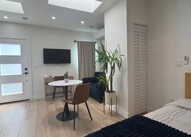 Property at 4412 Trieste Dr Unit 4412, Carlsbad, CA, 92010, 1 bed, 1 bath, [object Object]