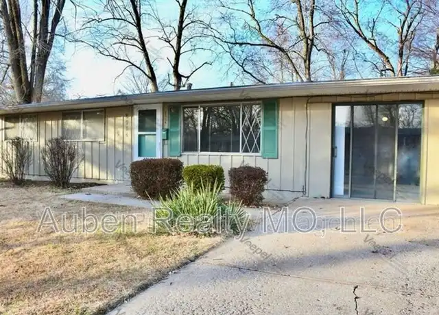 Property at 8504 E 93rd Pl, Kansas City, MO, 64138, 3 beds, 1.5 baths, [object Object]