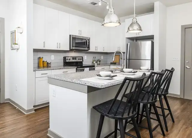 Property at Westpark Club - 150 Westpark Dr, Athens, GA, 30606, 1-2 bed, 1-2 bath, [object Object]