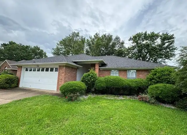 Property at 3132 Cypress Ln, Bossier City, LA, 71111, 3 beds, 2 baths, [object Object]
