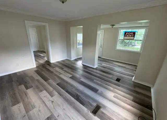Property at 37645 Hendley Ave, Dade City, FL, 33525, 2 beds, 1 bath, [object Object]
