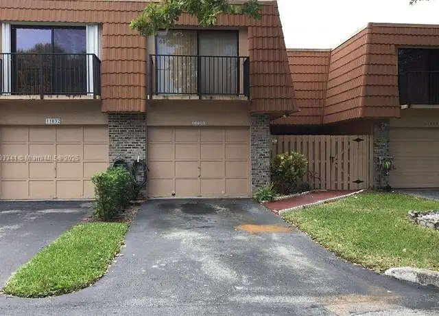 Property at 11034 SW 15th Mnr Unit X, Davie, FL, 33324, 1 bed, 1 bath, [object Object]