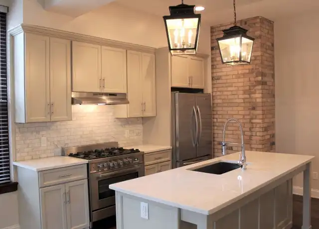 Property at 789 Dennison Ave Unit 306, Columbus, OH, 43215, 2 beds, 2 baths, [object Object]