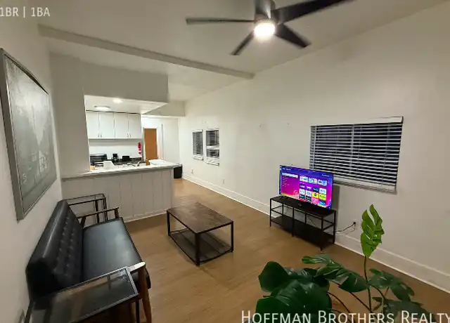 Property at 304 E 4th St Unit 304B, National City, CA, 91950, 1 bed, 1 bath, [object Object]