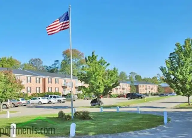 Property at 5330 Lees Crossing Dr Unit 5330-12, Cincinnati, OH, 45239, 2 beds, 1 bath, [object Object]