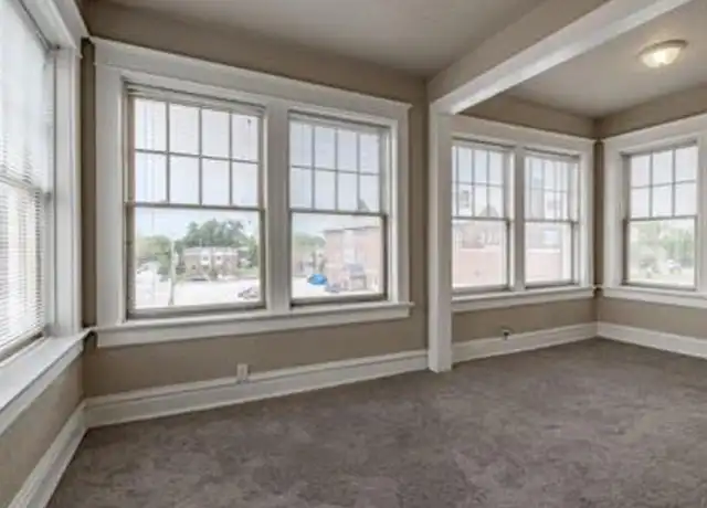 Property at 5855 Washington Blvd Unit 2C, St. Louis, MO, 63112, 2 beds, 1 bath, [object Object]