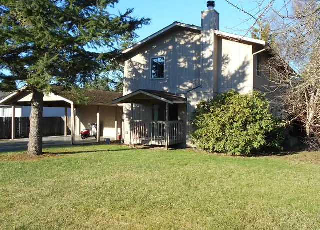 Property at 2319 Wilson Ave Unit A, Bellingham, WA, 98225, 3 beds, 1.5 baths, [object Object]