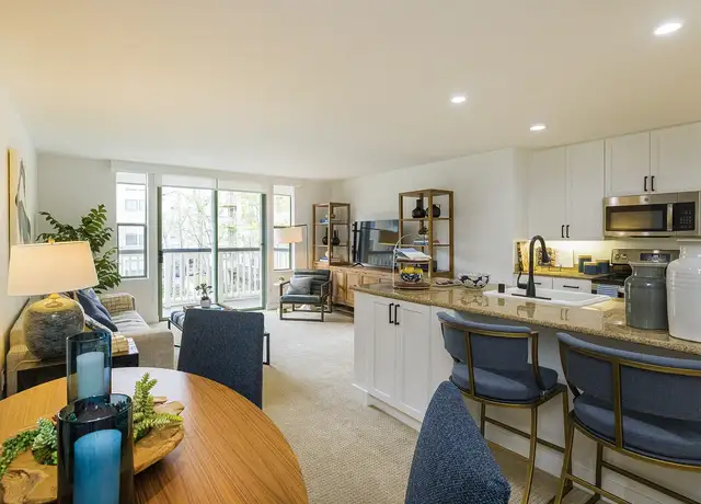 Photo of 1000 Foster City Blvd, Foster City, CA 94404