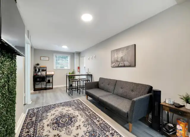 Property at 4209 N 14th St Unit 1, Tampa, FL, 33603, 2 beds, 1 bath, [object Object]