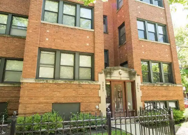 Property at 1448 W Cornelia Ave Unit 1448-2, Chicago, IL, 60657, 1 bed, 1 bath, [object Object]