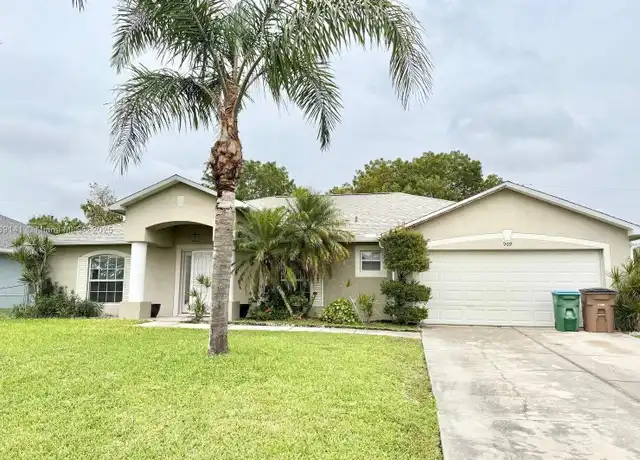 Property at 909 SW 10th Pl, Cape Coral, FL, 33991, 4 beds, 2 baths, [object Object]