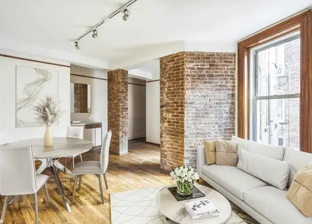 Property at 25 Charles St Unit 5E, New York, NY, 10014, 2 beds, 1 bath, [object Object]
