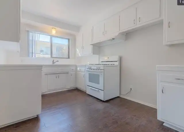 Property at 12410 Chandler Blvd Unit 21, Valley Village, CA, 91607, 1 bed, 1 bath, [object Object]